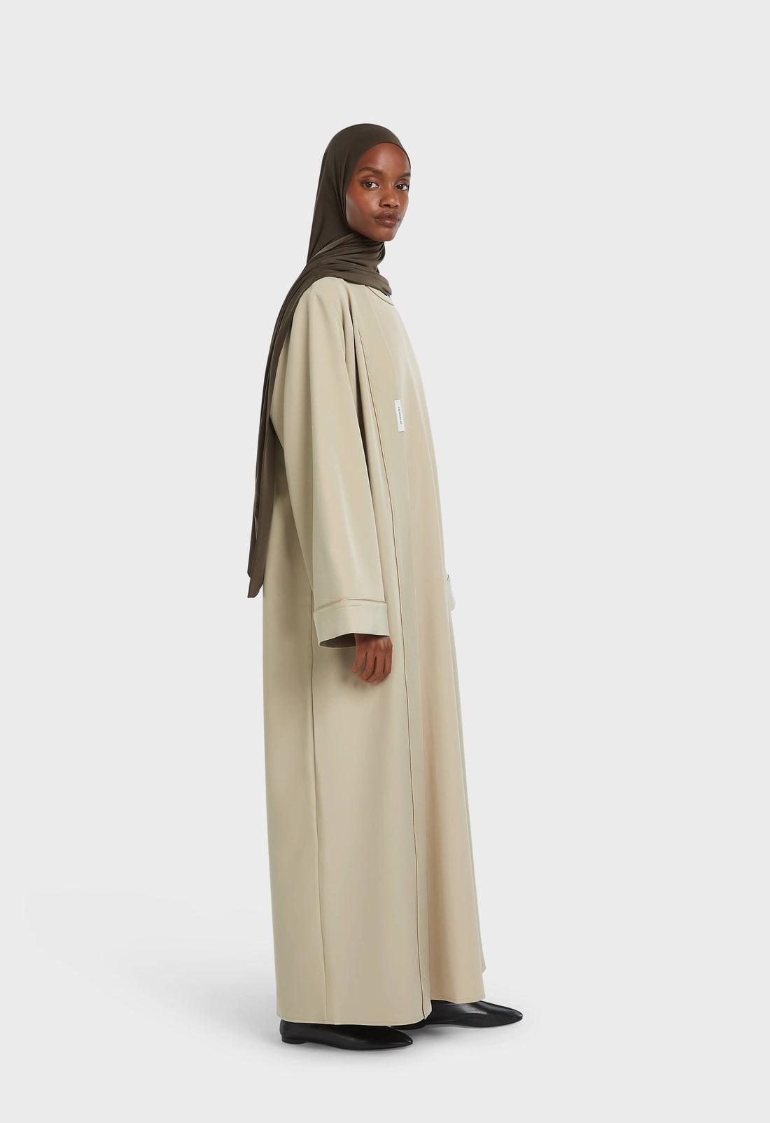 Essential Abaya  Court | Moka