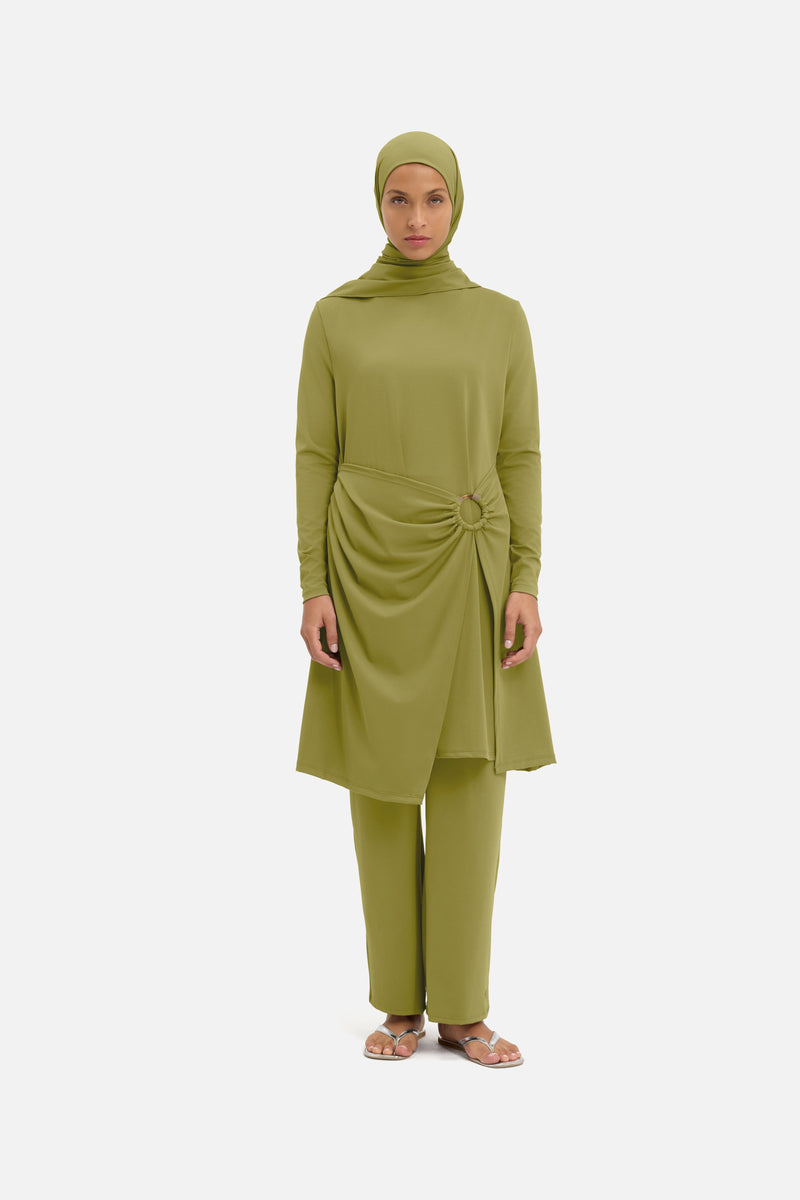 Essential Straight Swim Legging | Basilic moulu
