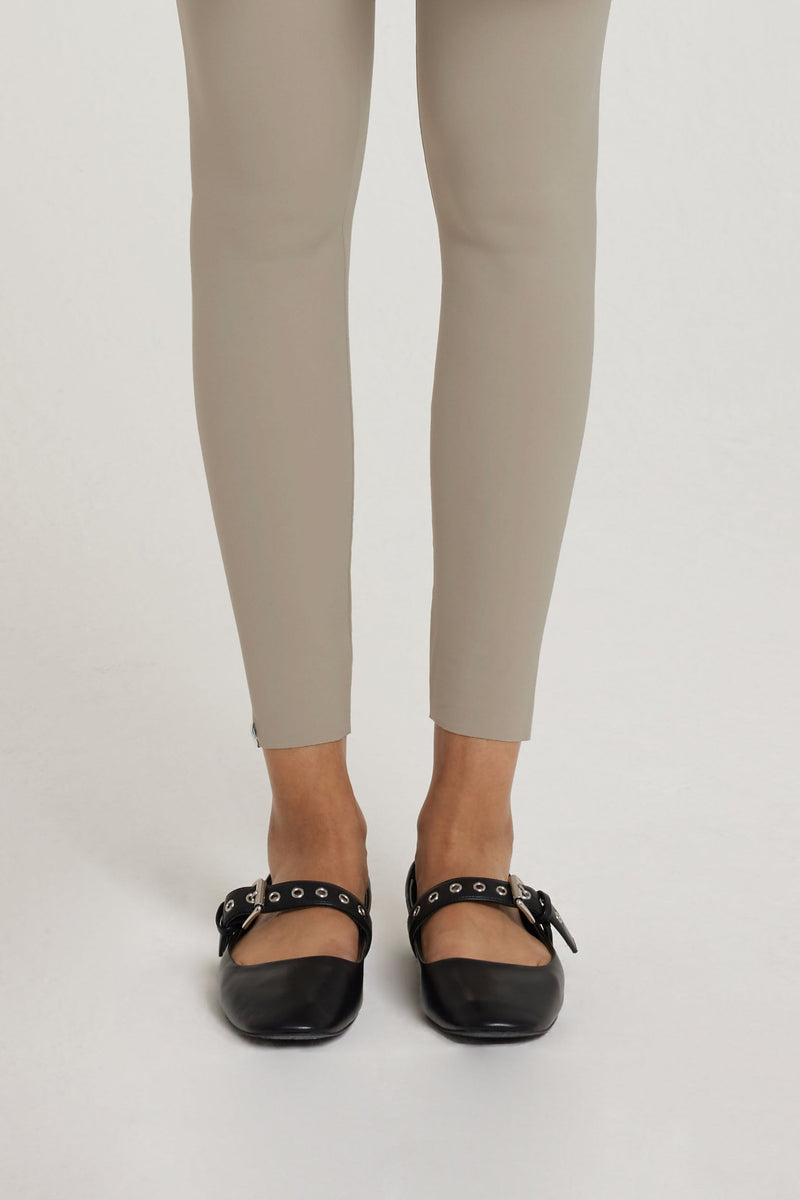 Essential Legging | Kaki clair
