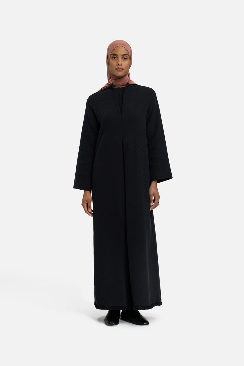 Fringe Trim Robe | Noir
