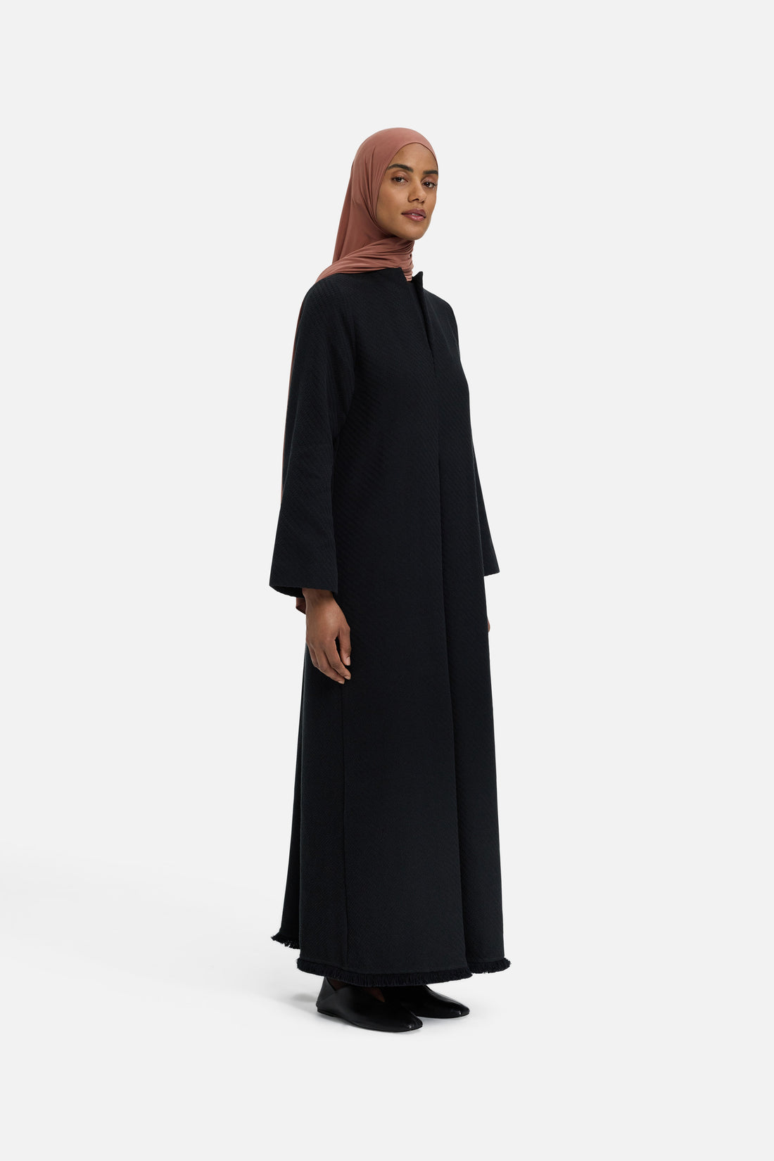 Fringe Trim Robe | Noir