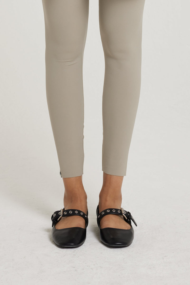 Essential Legging | Sable