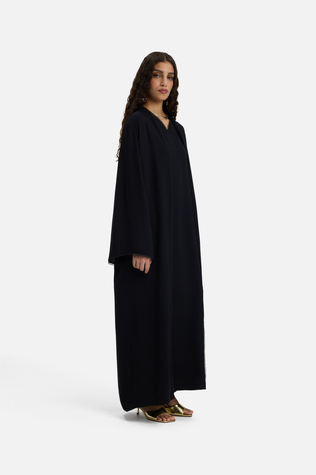 Picot Edge Abaya | Noir