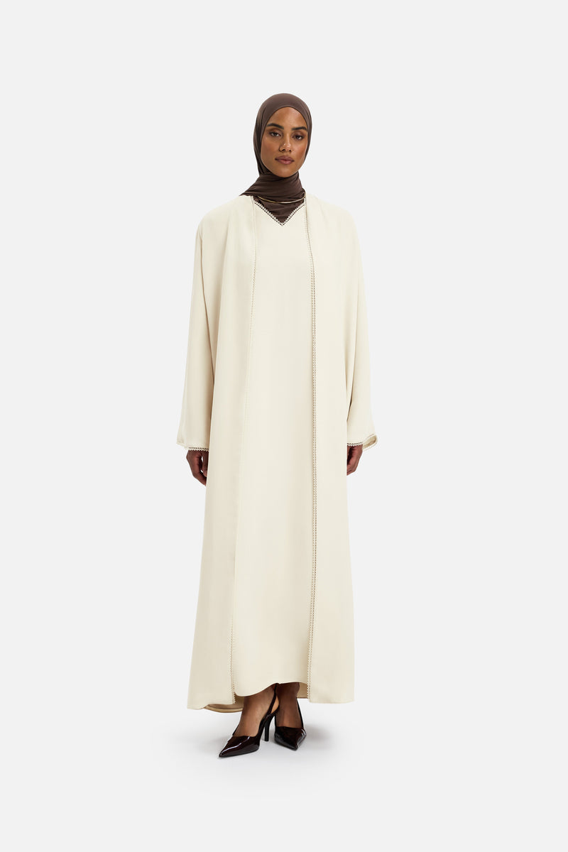 Picot Edge Abaya | Blanc cassé
