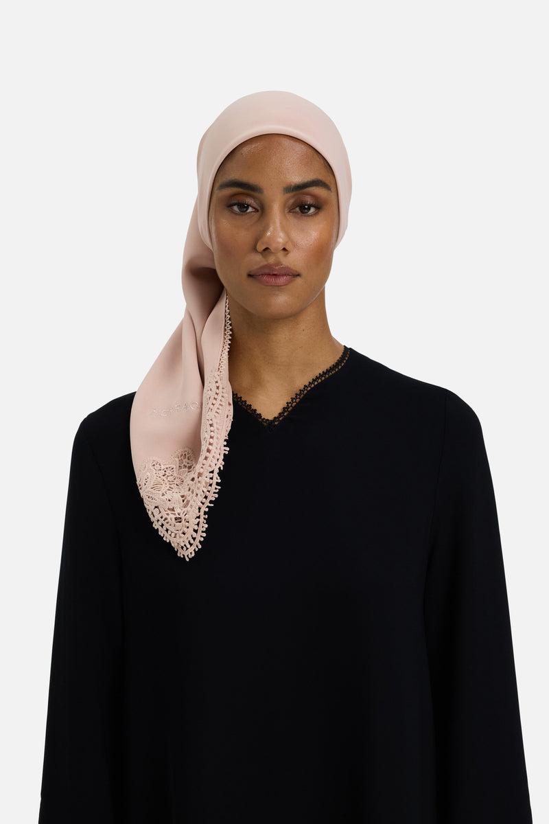Picot Edge Bandana | Rose foncé