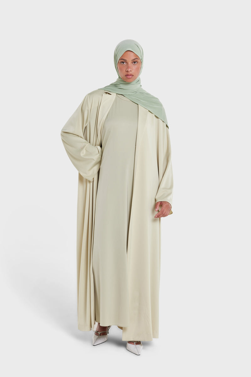 Sleeveless Satin Robe | Luzerne