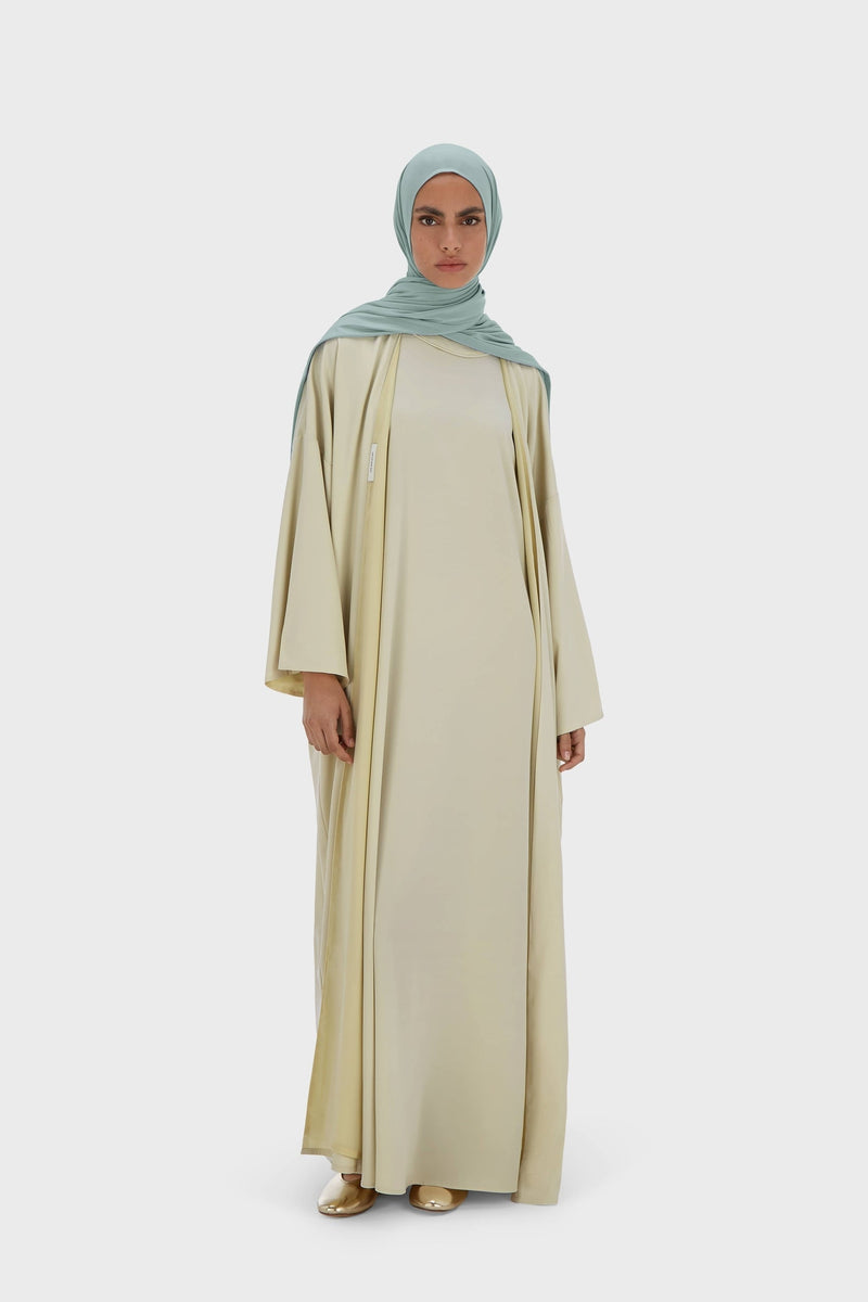 Sleeveless Woven Robe Regular | Mousse claire