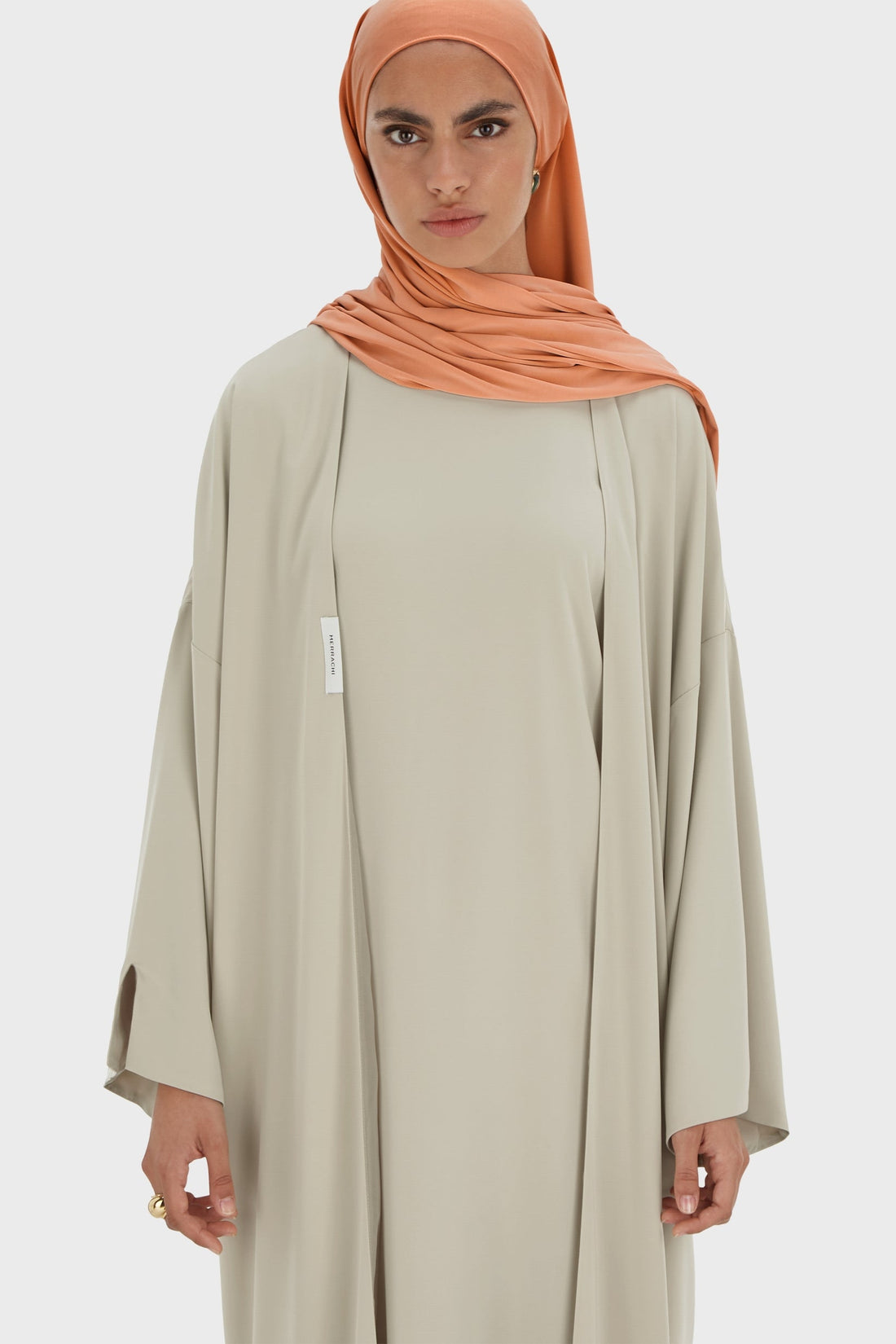 Woven Abaya Court | Moss Gray