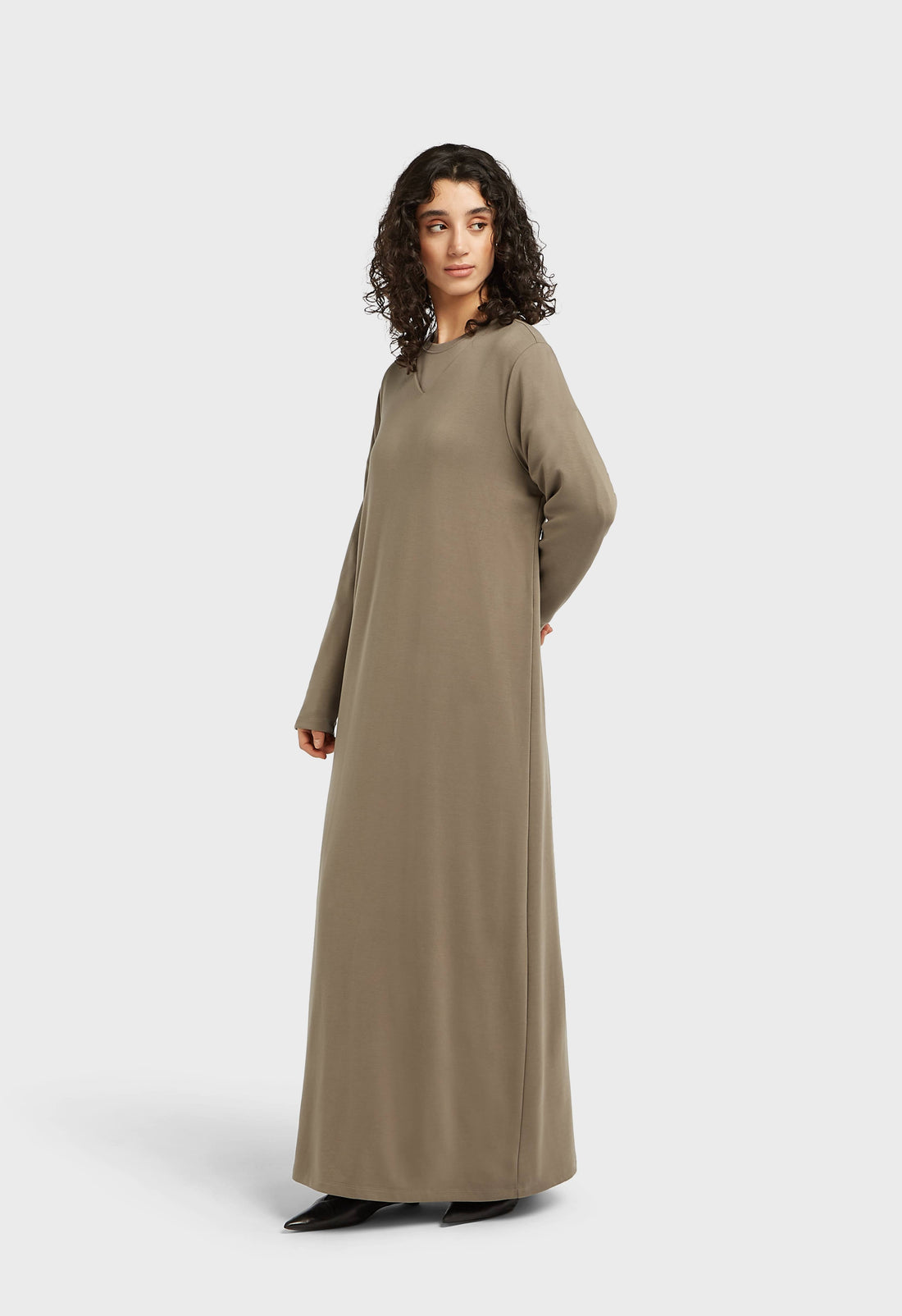 Soft Rayon V-Neck Robe | Desert Brown