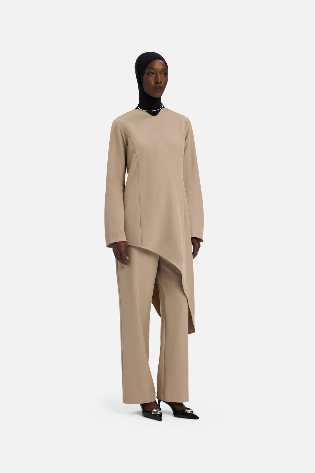 Soft Curved Tailored Haut | Moka