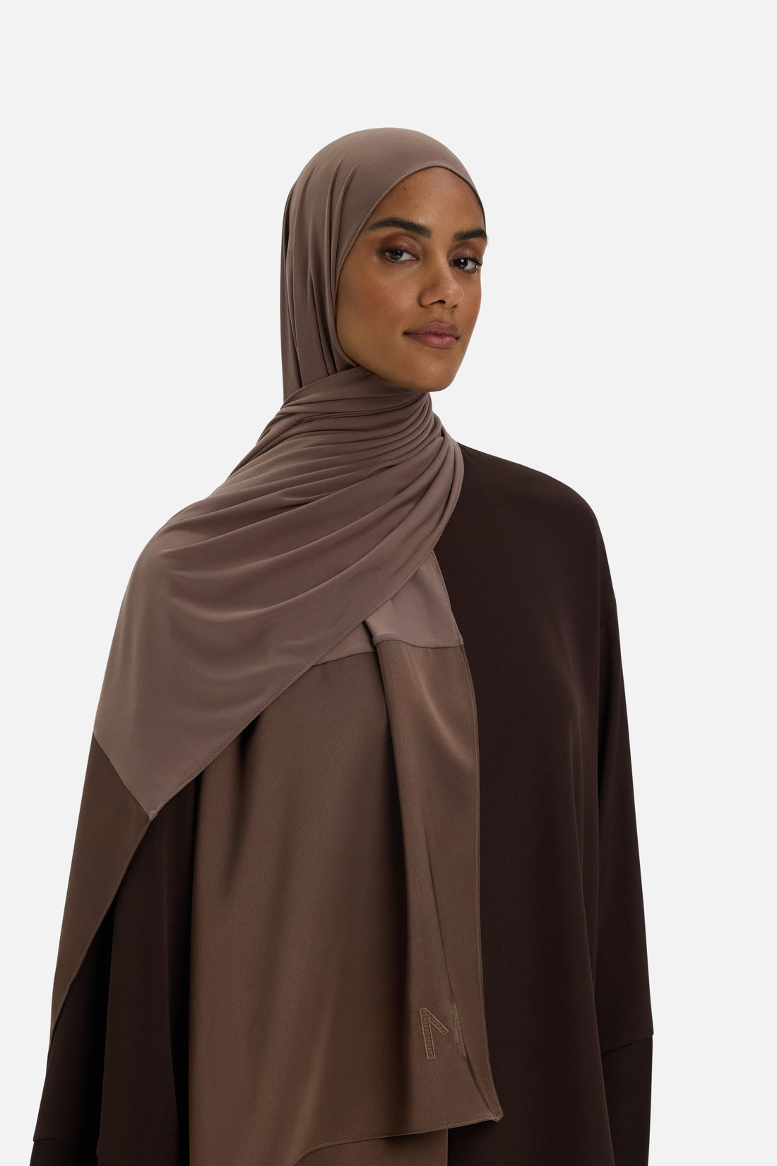 Structured Satin Edge Foulard | Brun cendré